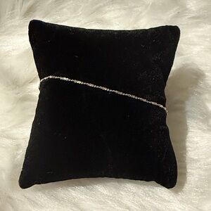 925 Sterling Silver Bracelet 7.5” including clasp